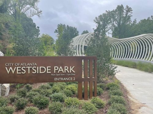 1085 Liberty Pkwy, Atlanta GA  30318-9394 exterior