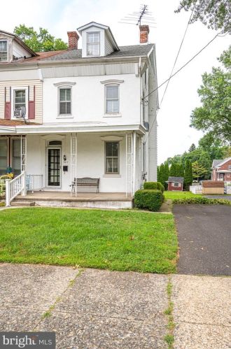 547 Main St, Limerick, PA 19468-2305