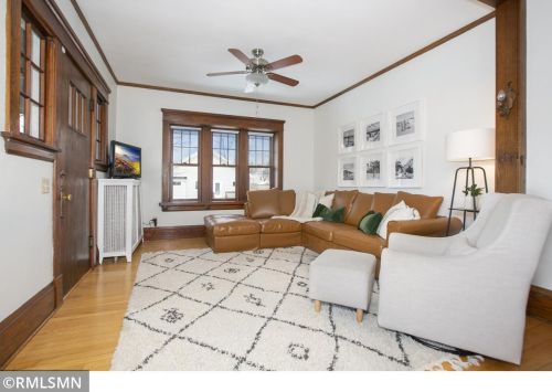 452 Hamline Ave, Saint Paul MN 55116-1616 exterior