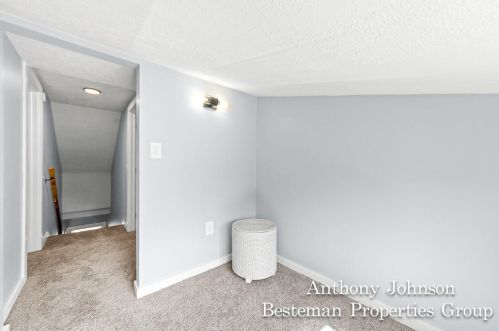 1221 Dickinson St, Grand Rapids MI 49507-2201 exterior