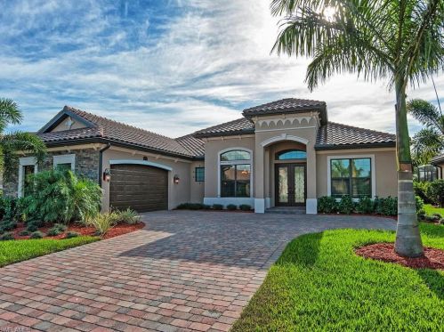 9634 Firenze Cir, Naples, FL 34113-7708