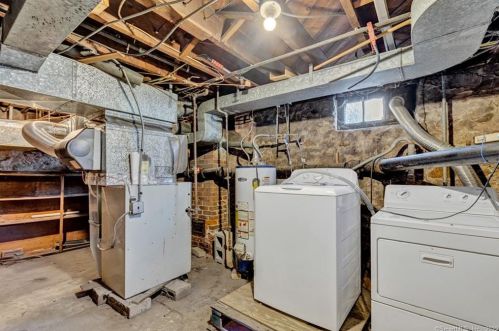 79 Mason Dr, New Britain CT 06052-1929 exterior