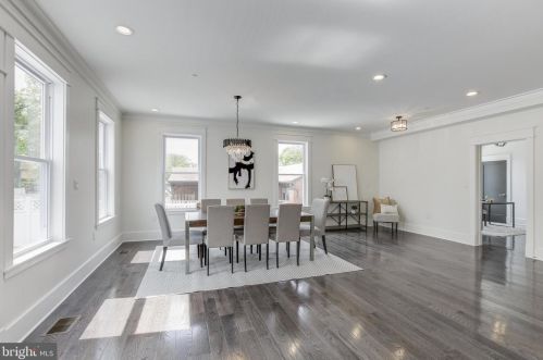 907 Gilbert Rd, Rockville MD  20851-1315 exterior