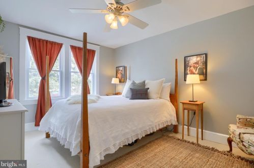 39 Ross St, Lancaster PA 17602-1944 exterior