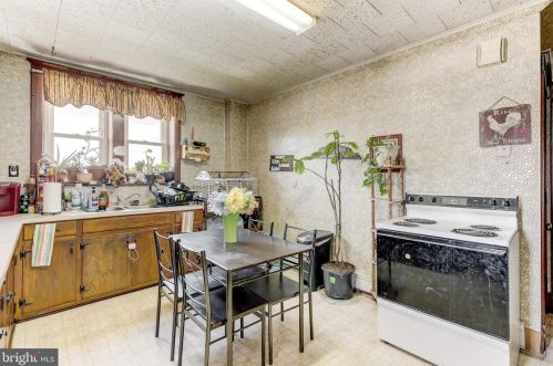 501 King St, Littlestown PA 17340-1612 exterior