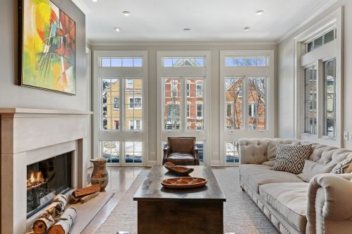 2139 Webster Ave, Chicago, IL 60647-3319