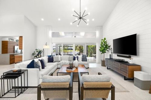 117 Sharwood Dr, Naples, FL 34110-5721