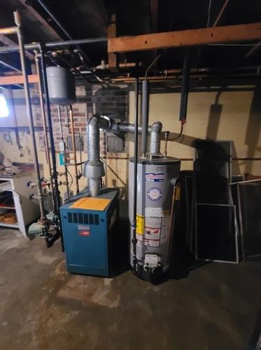 98 Langdon St, Providence RI 02904-1111 exterior