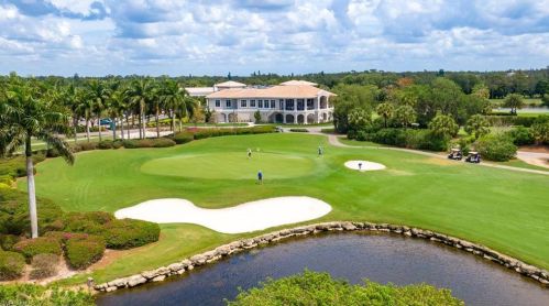 2046 Imperial Cir, Naples FL 34110-1089 exterior