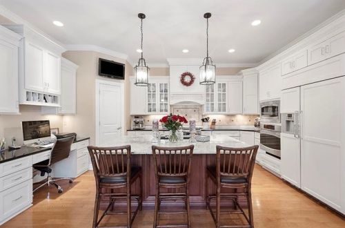 1675 Parkview Blvd, Pittsburgh PA 15217-3513 exterior