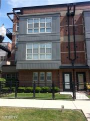 2325 Wabash Ave, Chicago IL  60616-2197 exterior
