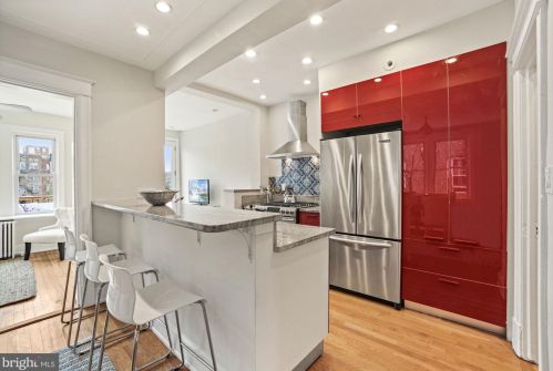 1700 Hobart St, Washington DC 20009-3705 exterior