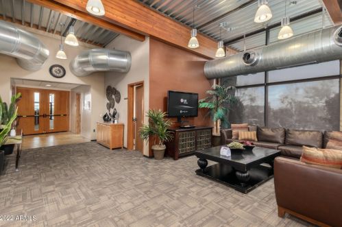 28705 21st Ave, Phoenix AZ 85027-3419 exterior