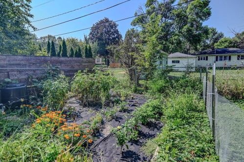 4103 Maher Ave, Madison WI  53716-1637 exterior