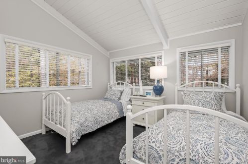 10113 Bevern Ln, Rockville MD 20854-2130 exterior