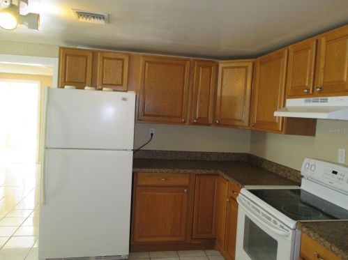 1307 Econlockhatchee Trl, Orlando FL 32825-6108 exterior