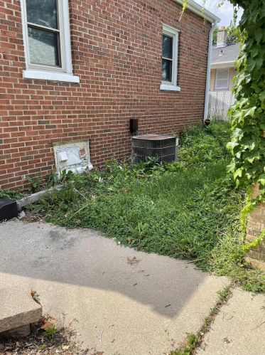 4844 20th St, Milwaukee, WI 53221-2811