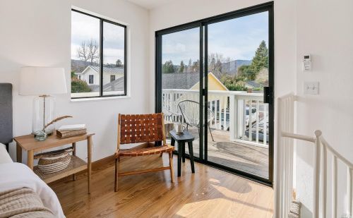 214 Amicita Ave, Mill Valley CA 94941-2101 exterior