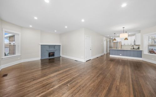 4825 Oakdale Ave, Chicago IL  60641-5139 exterior