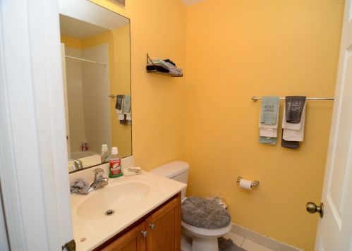 1948 Grand Dr, Fort Pierce FL 34952-7795 exterior