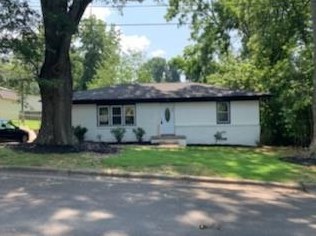 753 Parkway Dr, Gainesville, GA 30501-4262