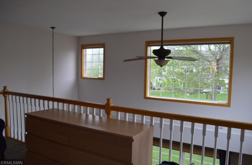 1888 Bluestem Ln, Saint Paul MN 55126-5018 exterior