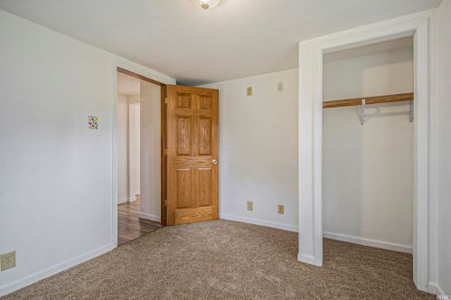 13568 Day Rd, Mishawaka IN 46545-4730 exterior