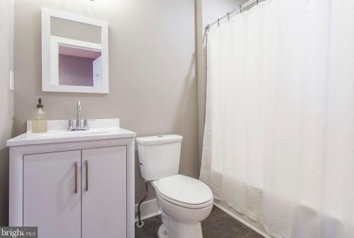 368 Daly St, Philadelphia PA 19148-3329 exterior