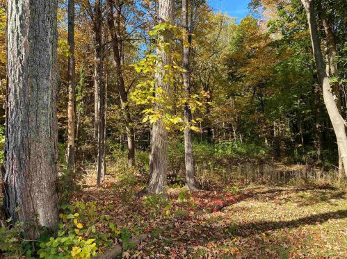 97 4 St, Dover NH 03820-2985 exterior