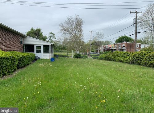 1015 Edwards, Chester PA 19013-3129 exterior