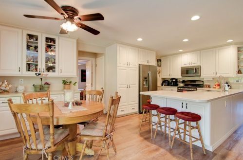 809 Candlewood St, Brea CA 92821-3617 exterior