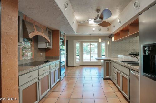 9226 33 Way, Phoenix AZ 85028-4920 exterior