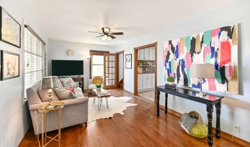 3125 79th St, Milwaukee, WI 53222-3930