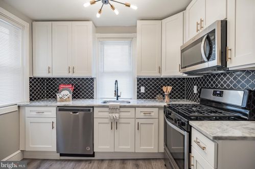 5440 Marvine St, Philadelphia PA 19141-3009 exterior