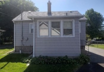 1216 Clement St, Joliet IL 60435-4521 exterior