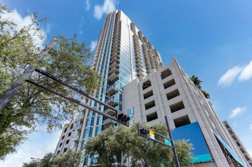 777 Ashley Dr, Tampa FL  33602-4356 exterior