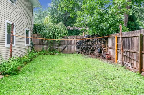 12 Prospect Dr, Huntington Station NY 11746-2920 exterior