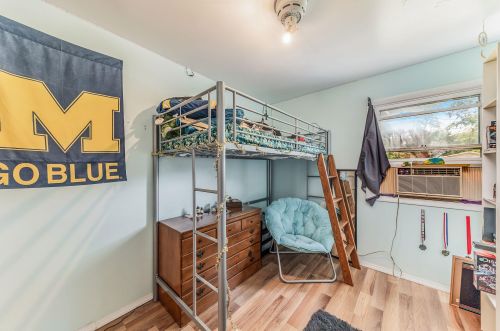 7581 12 St, Kalamazoo MI 49024-3892 exterior