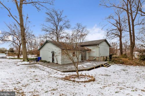 2115 Hanover St, Silver Spring MD 20910-2103 exterior