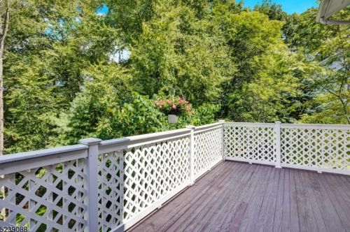 20 Canada Goose Dr, Hackettstown NJ  07840-3105 exterior