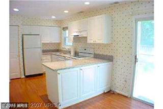 9965 Capperton Dr, Vienna VA  22124-2912 exterior