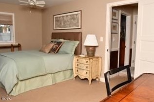 410 Cir Dr, Meskegon MI 49445-2714 exterior