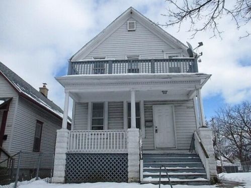 2830 Palmer St, Milwaukee WI 53212-2435 exterior