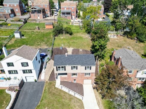 119 Columbia Dr, Pittsburgh PA  15236-4428 exterior