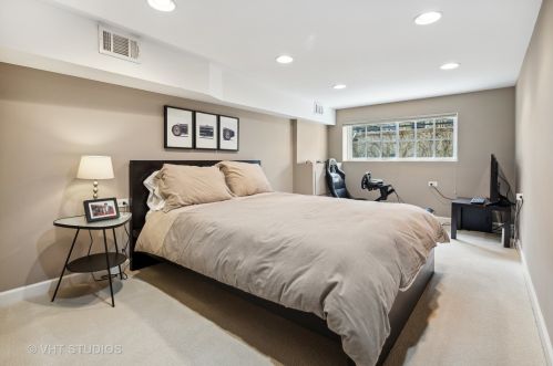 1736 Pierce Ave, Chicago IL 60651-2690 exterior