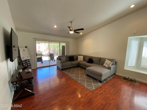 2660 Camino Del Deseo, Tucson AZ  85742-9213 exterior