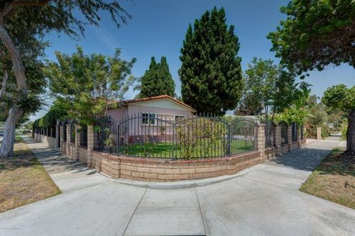 601 Acacia Ave, Fullerton CA  92831-1259 exterior