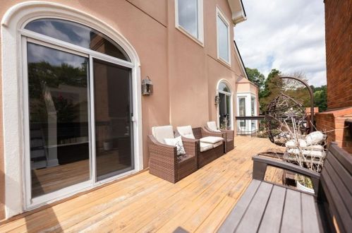 5360 Brooke Rdg Dr, Atlanta GA 30338-3186 exterior