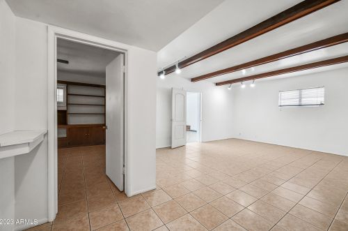 4518 9th Ave, Phoenix AZ  85013-2605 exterior