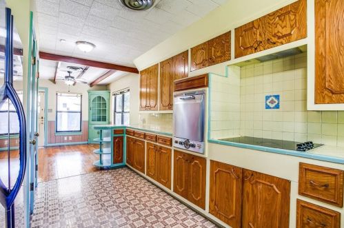 410 John Page Dr, San Antonio TX 78228-4112 exterior